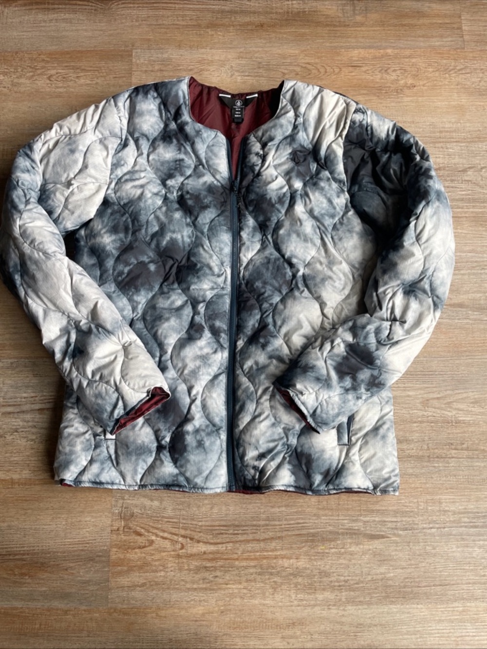 VOLCOM Medium Puffer Jacket Women’s